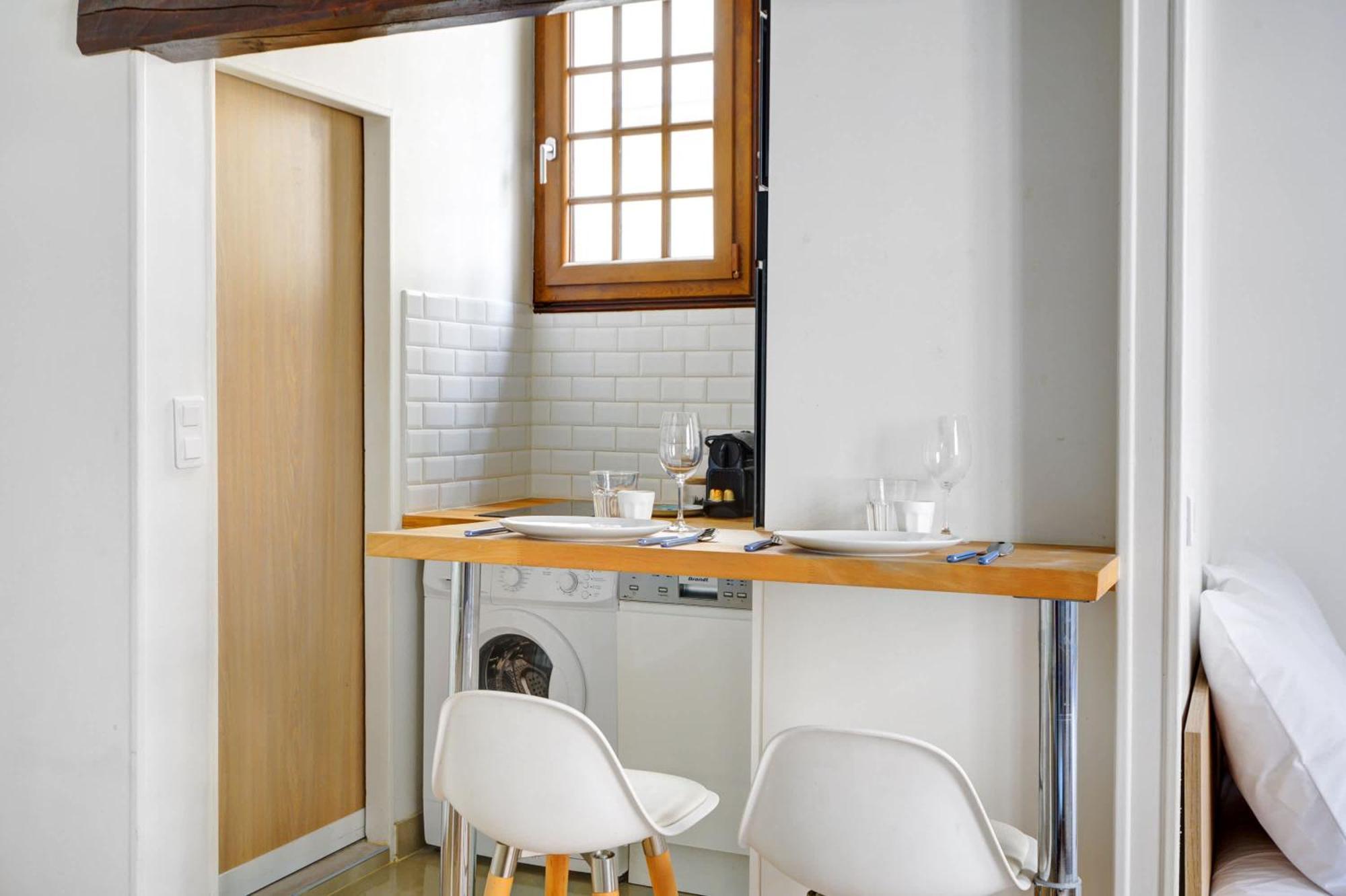 Luminous Flat In Le Marais Apartment *